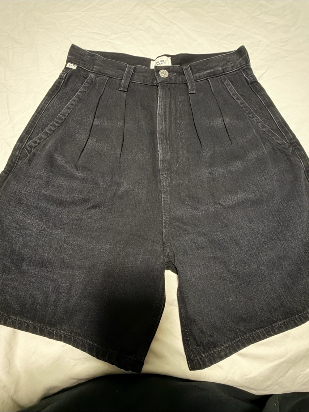 Anthropologie Citizens of Humanity Maritzy black pleated denim long shorts 23 - Picture 6 of 11